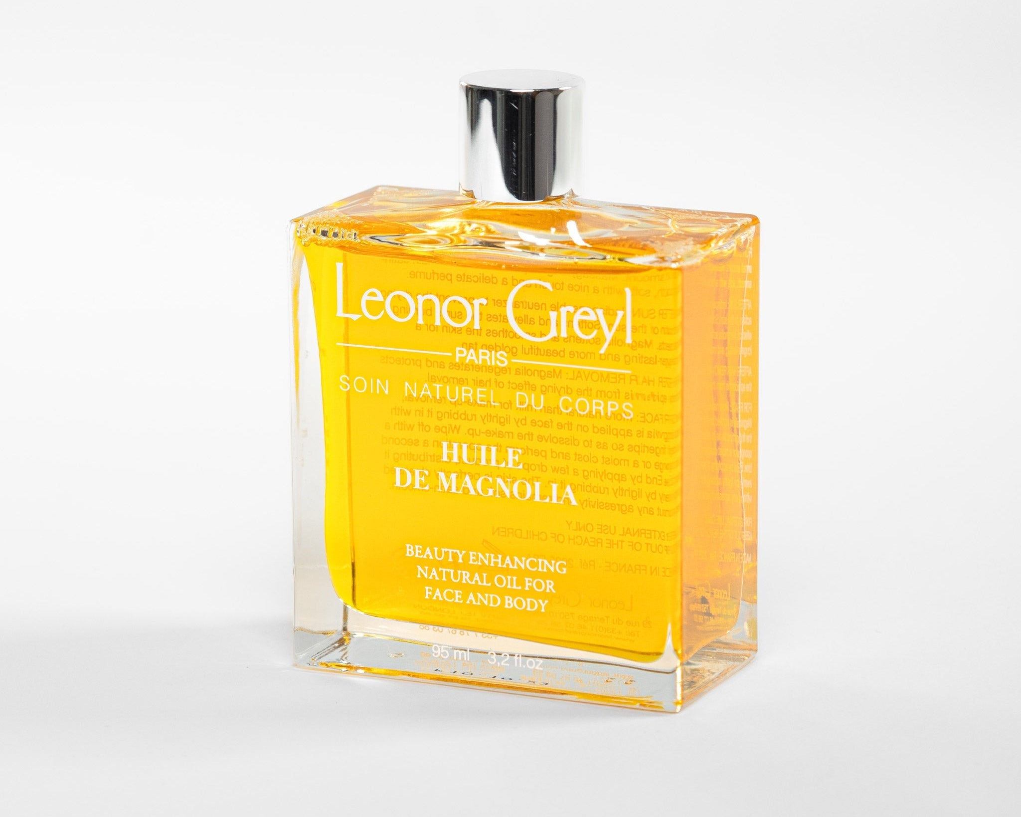 L'huile de Magnolia célèbre 45 ans de beauté et de sensorialité.