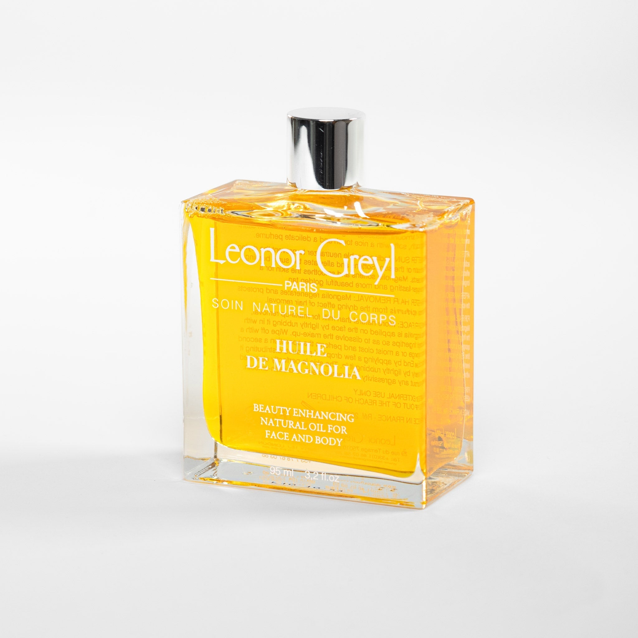 L'huile de Magnolia célèbre 45 ans de beauté et de sensorialité.