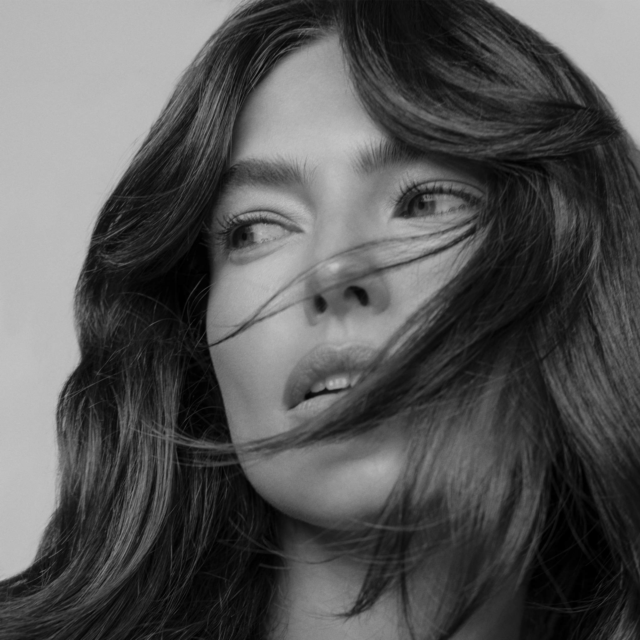 Booster le volume des cheveux fins